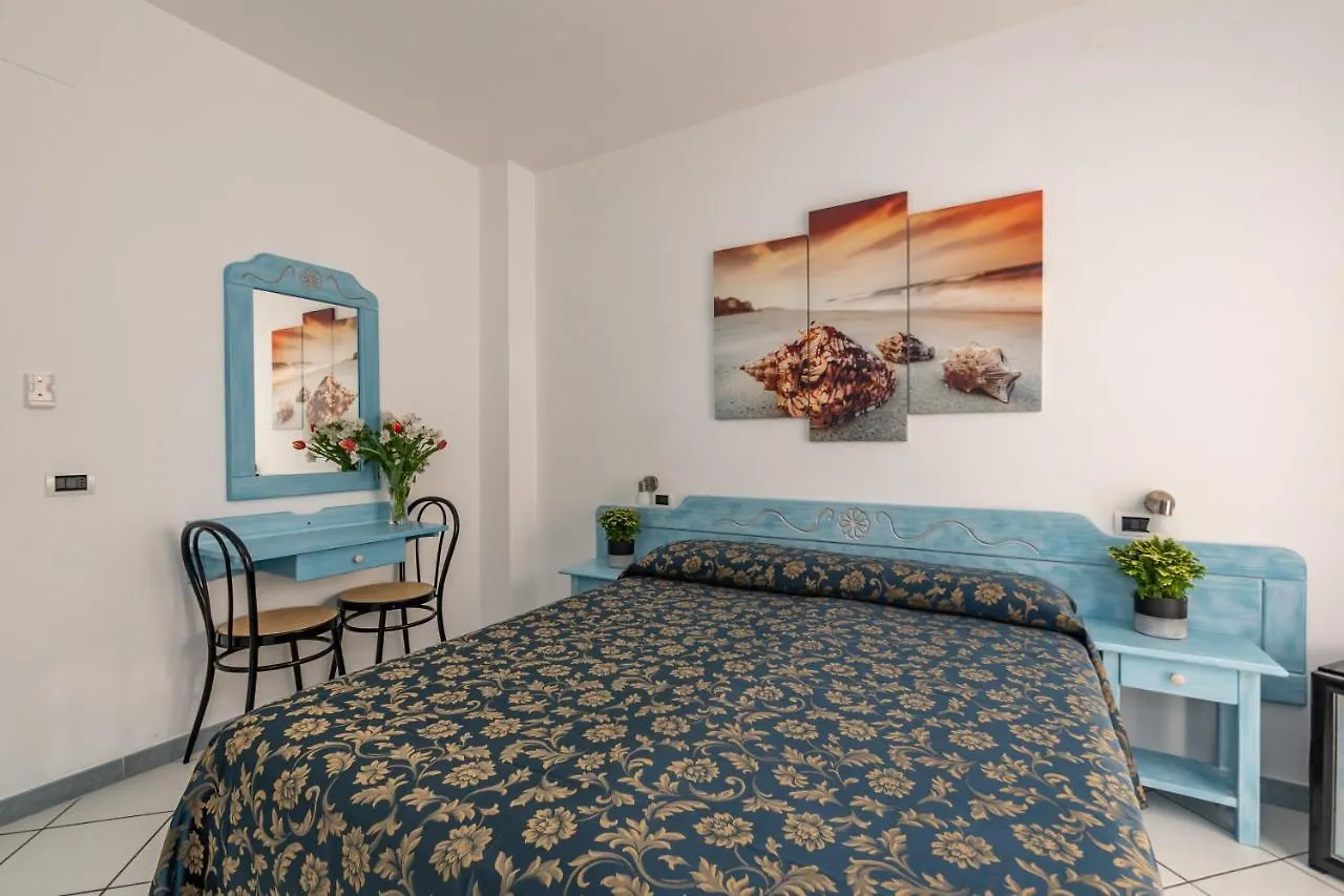קאלה ליברוטו Hotel Quasar 3*, קאלה ליברוטו